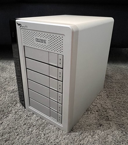 Promise Pegasus R6 Thunderbolt Raid - 6 Bay array w/Drives / Cables - Afbeelding 4 van 10