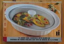 Housewares International 1.5 Quart Oval Stoneware Casserole Dish with Glass Lid