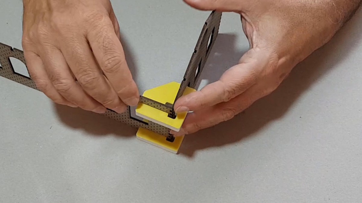 Silberne Magnetklammern - Set Mit 4 Magneten