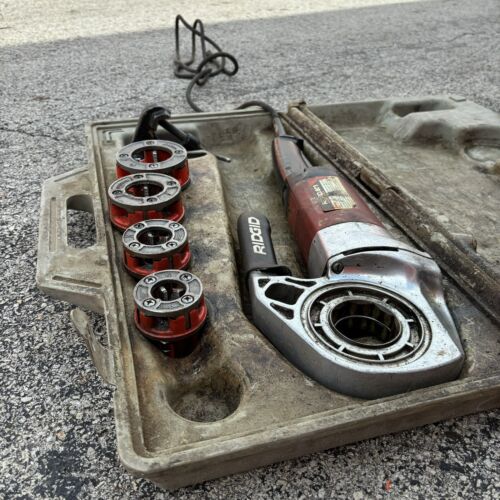 Ridgid 600 Handheld Electric Pipe Threader Threading Machine W Clamp, Dies, Case - Picture 2 of 22