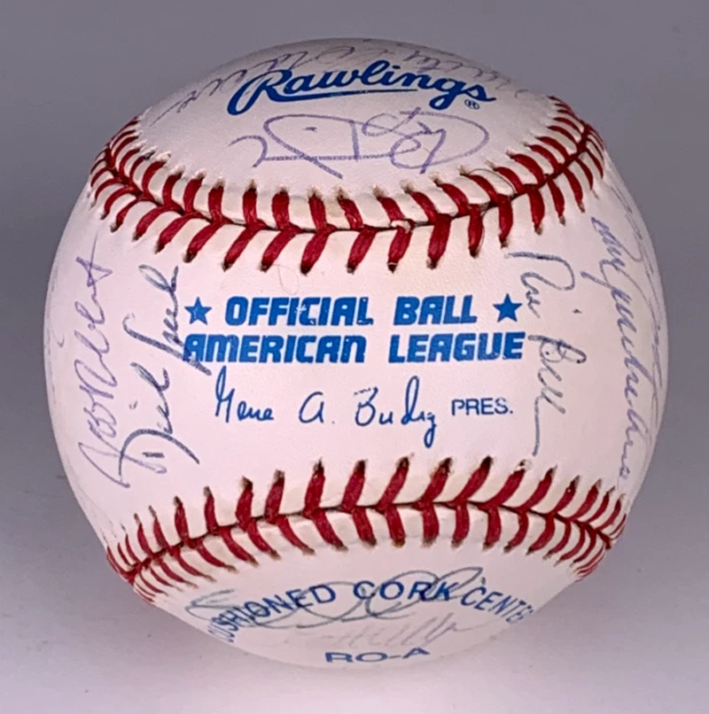 1996 Minnesota Twins Kirby Puckett Autographed Signed Baseball Beckett BAS 24084 - Image 2 of 4