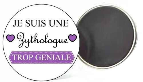 Badge Broche "Je Suis Une Boss Trop Géniale" - 37mm, Métal, Fait Main En France - Cadeau Original