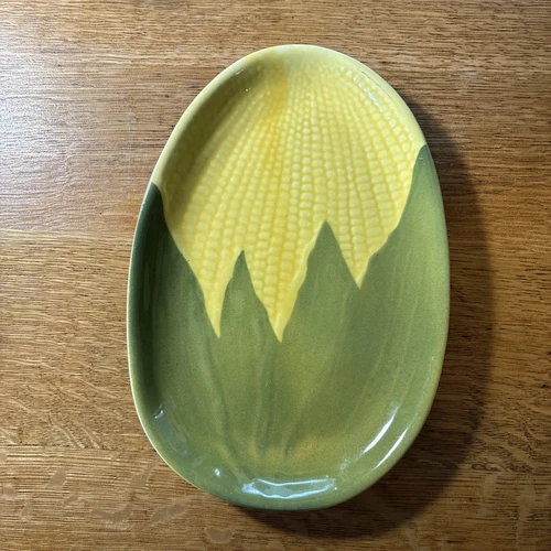SHAWNEE POTTERY CORN KING DINNER PLATE DISH  #68.  USA.