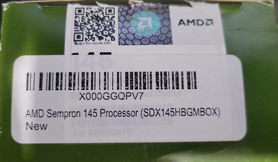 AMD Sempron 145 2.8 GHz (SDX145HBGMBOX) Processor - Image 2 of 3