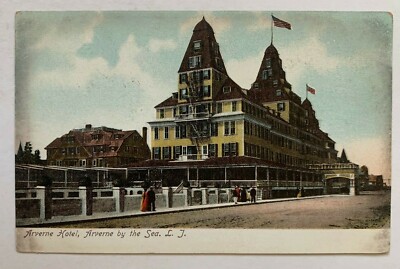 NY Postcard NYC LI Rockaway Arverne by the Sea Arverne Hotel street scene bldg