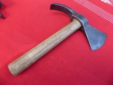 hache bipène en fer forgé