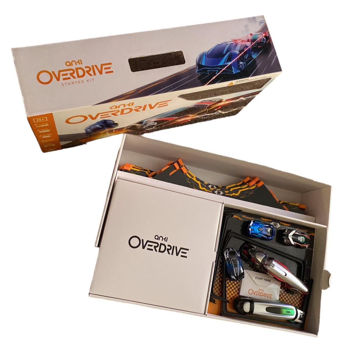 Anki Overdrive Starter Kit + Extra Car Supertrucks Track Jump Kit