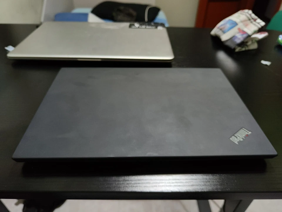 Lenovo ThinkPad T14 G1 · i5-10210U · 8GB · 512GB, foto 3 di 4