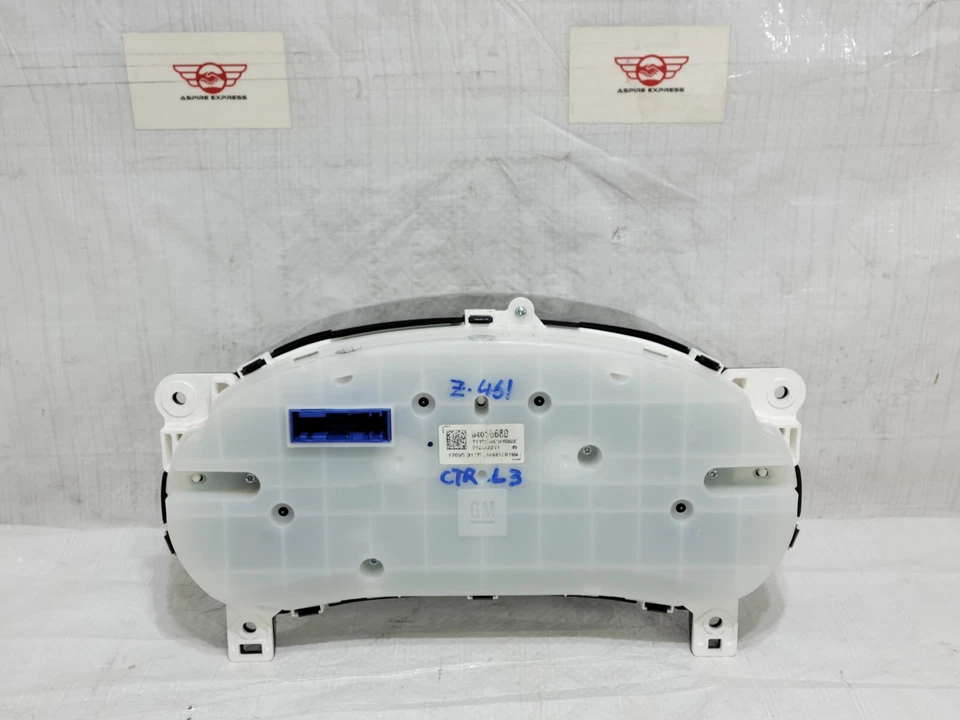 Chevrolet Colorado 2017 velocímetro clúster Speedo KPH OEM 84076680 Foto 3 de 4