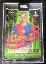 2025-26 Topps Total Football Finest Lamine Yamal Green 39/75 FF-10 Barcelona