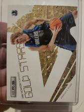 2009-10 Panini Rookies & Stars Gold Stars #4 Dirk Nowitzki Dallas Mavericks