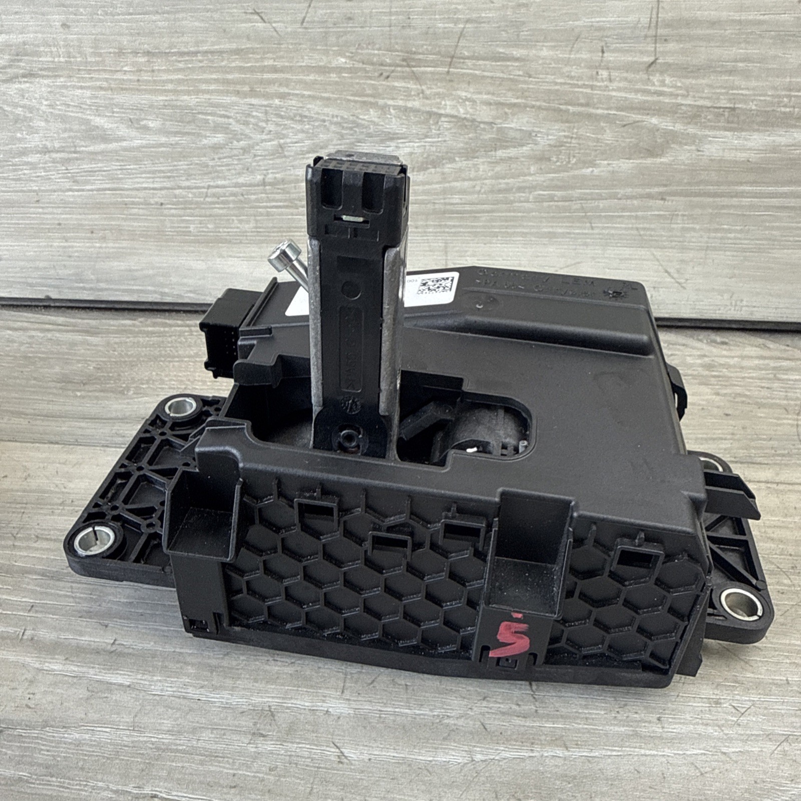 Maserati Ghibli 2014-2019 Shifter assembly