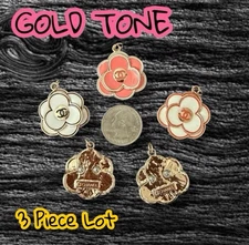 NEW STYLE - Lot of 3 Flower CC Gold Tone Zipper Pull Button Charms 30mm