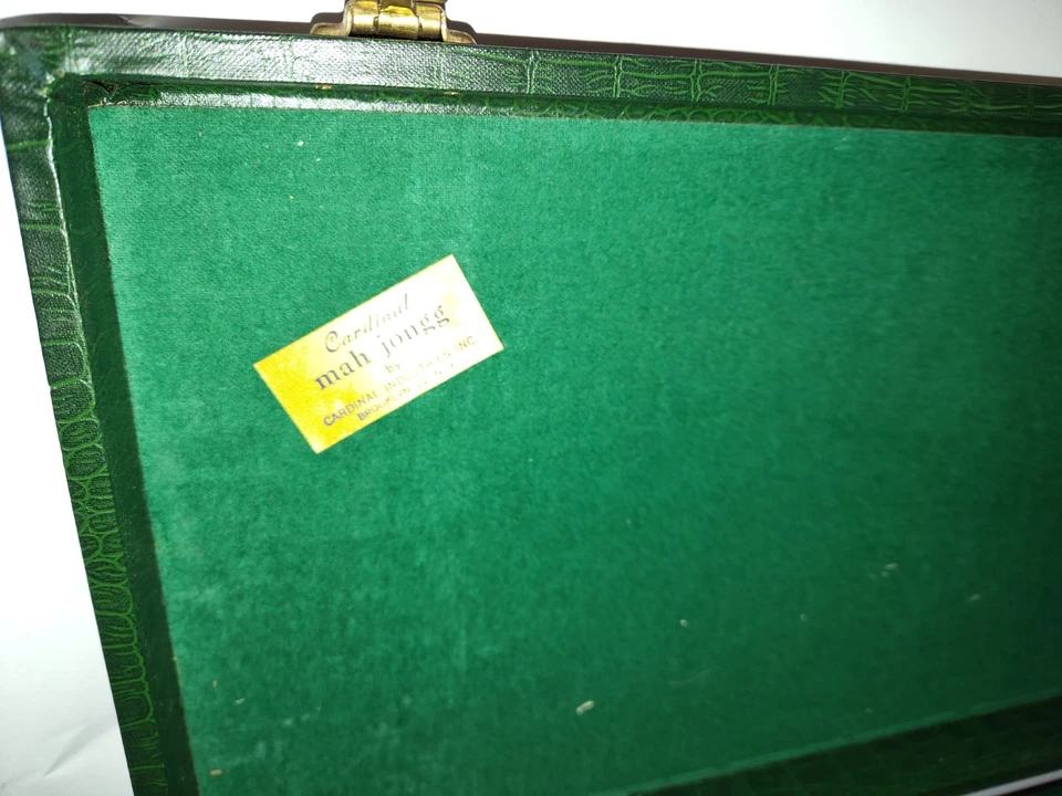 Vintage Cardinal Mahjong Set 162 Butterscotch Tiles 5 Racks Case (SEE DESC) - Image 3 of 4