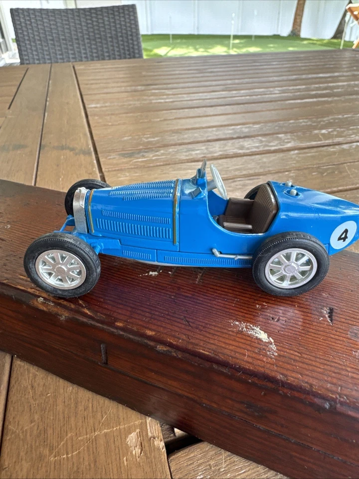 Matchbox 1932 Bugatti Type 51 - NEAR MINT - Vintage 1/43 Yesteryear Y-11 - Image 4 of 4