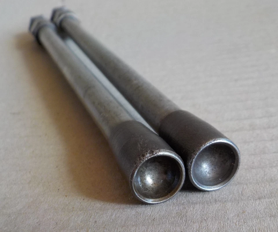 Royal Enfield Bullet Pushrods modelo 350 G2 # 32351 # 32352 1949 - 1955 - Imagem 3 de 3