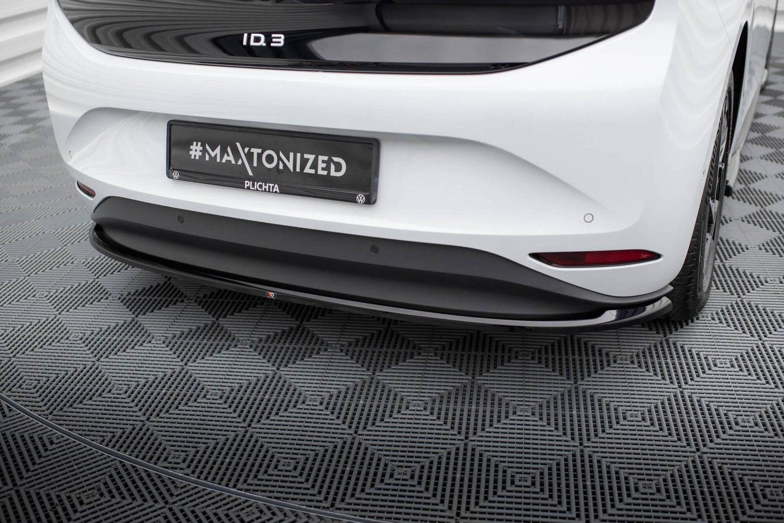 Splitter arrière Maxton Volkswagen ID.3 Mk1 spoiler bas de caisse diffuseur - 2