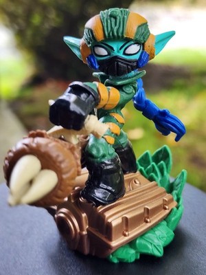 Super Shot Stealth Elf Skylanders SuperChargers character figure video game