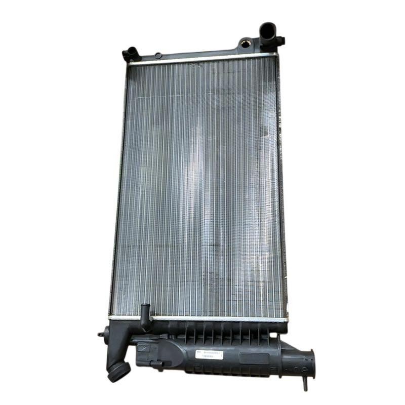 Radiateur 1301X4 anti-surchauffe pour moteurs Peugeot 306 et ZX