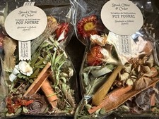 HANDMADE POTPOURRI Spiced Citrus & Cedar. Hand harvested and blended. AUS MADE