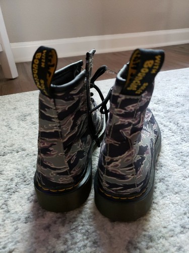 Dr. Martens Airwaves 1460 Camo Canvas Boots Combat Lace 5 USL 3 UK 4 USM 36 EU - Bild 5 von 12