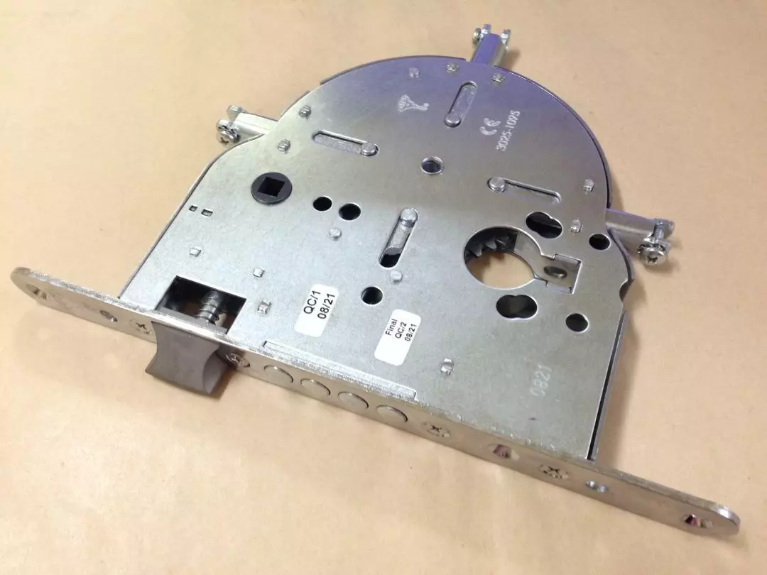 MUL T LOCK Multi Point Mortise Lock Mechanism Door Lock Case Euro Profile 265
