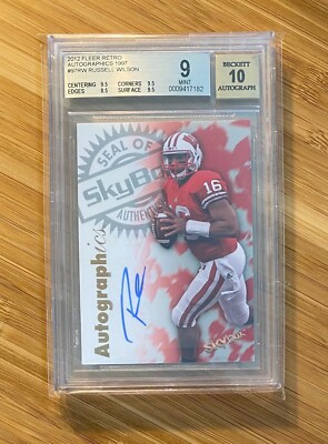 2012 Fleer Retro Autographics 1997 Russell Wilson Rookie Auto BGS 