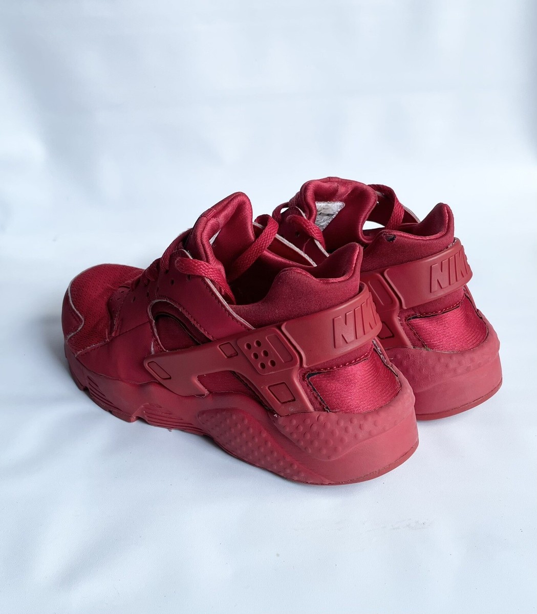 foot locker red huaraches