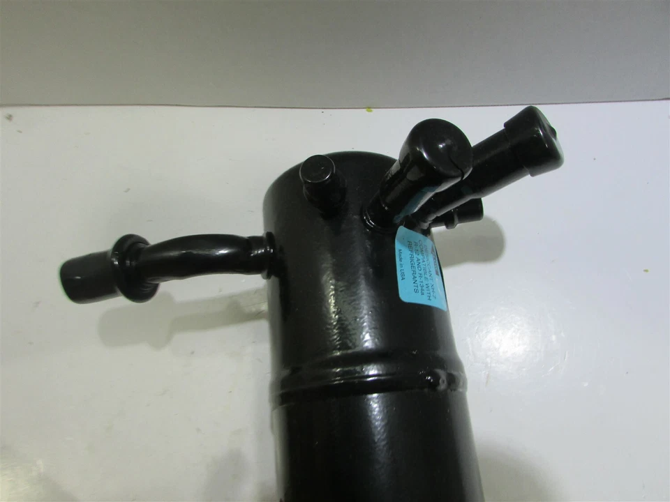 A/C Accumulator Magneti Marelli 1AMAC33174 fits 86-88 Ford Aerostar - Изображение 2 из 4