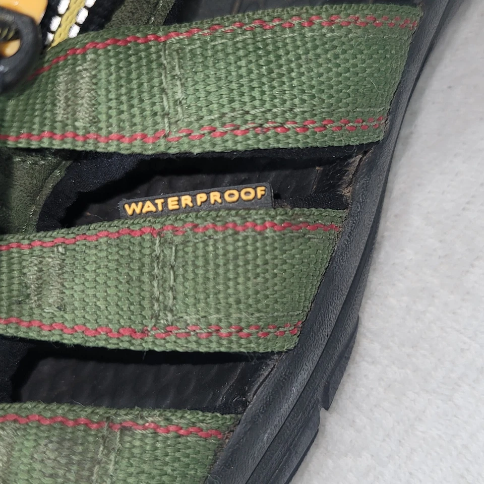 Sandalia Keen Youth Verde Impermeable Cuero Lona Gancho y Lazo Correa Cierre Talla 5 Foto 3 de 4