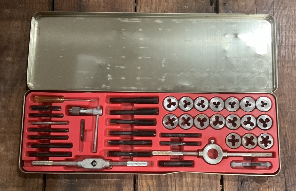 さおりん雑貨set SUZUKI x TOYO collaboration Steel Tool Box Y-350 Made in