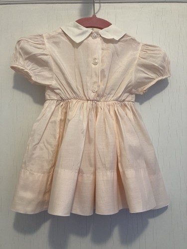 Vintage 1960s Girls Pretty In Pink Dress With Lace On Bodice Button Closure Back - Picture 2 of 3