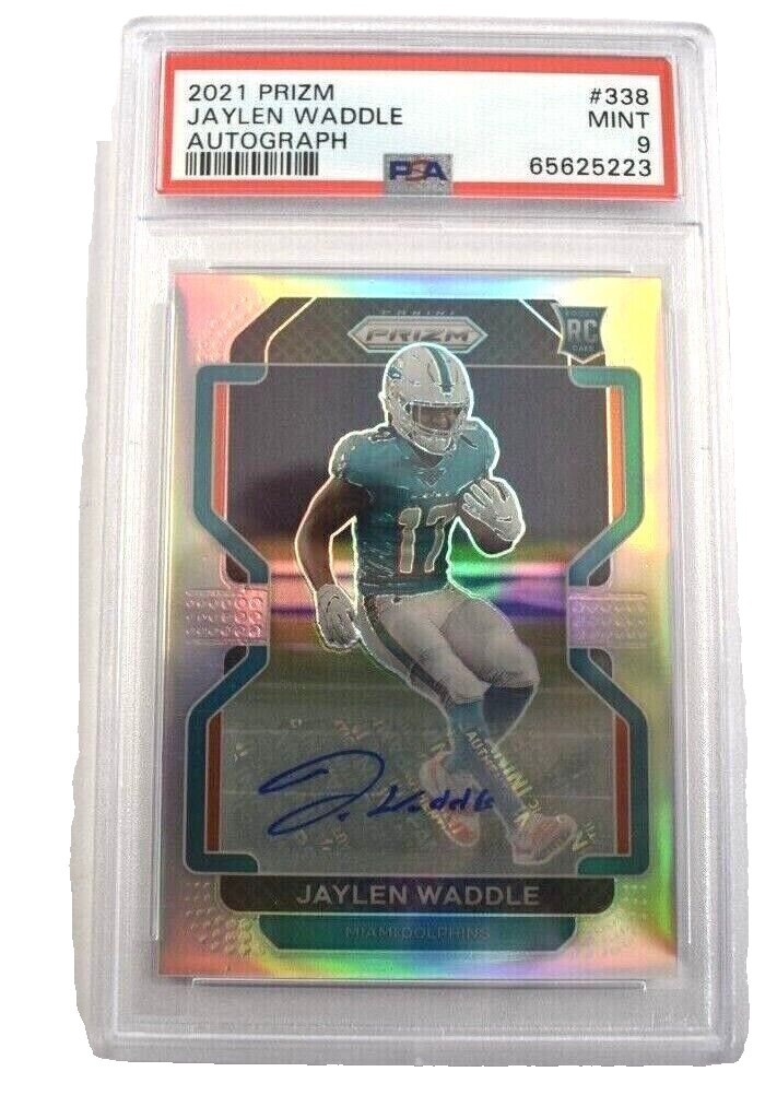 2021 Panini Prizm 338 RC Jaylen Waddle Silver Auto Dolphins Rookie PSA 9