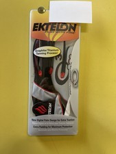 RH Ektelon O3 Racquetball Glove