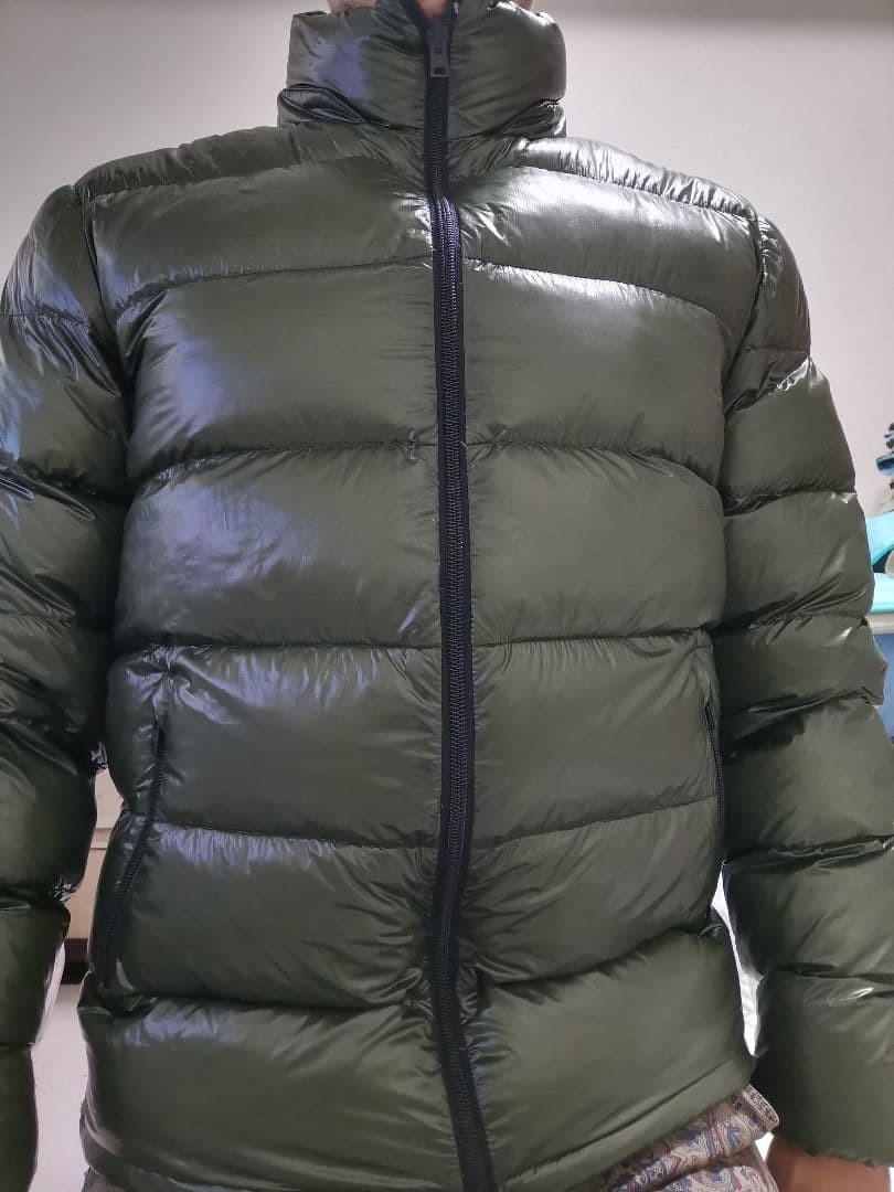 Herno 7D Denier Packable Down Jacket Dark Green, … - image 7