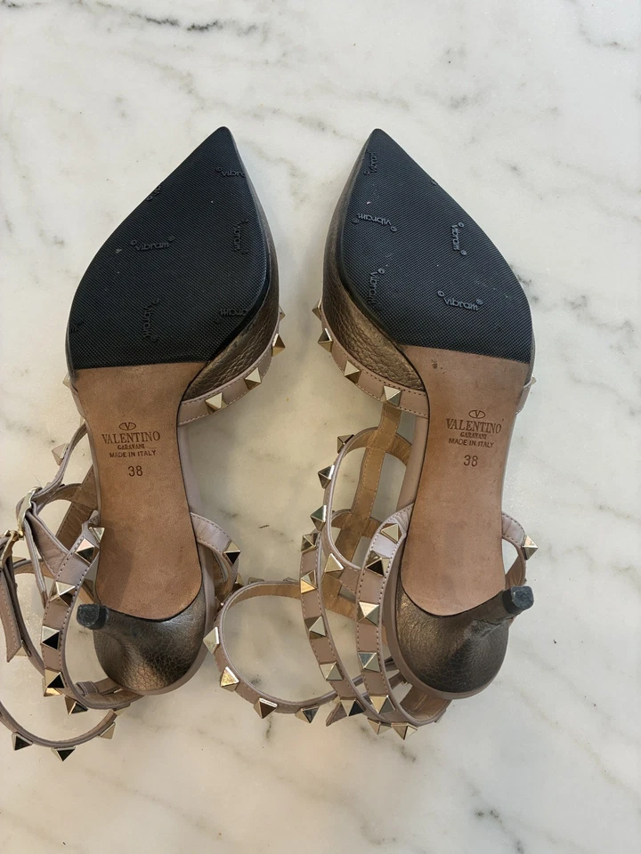 Zapatos de salón Valentino Garavani Rock color sasso Valentino Garavani talla 38 65 mm Foto 4 de 4