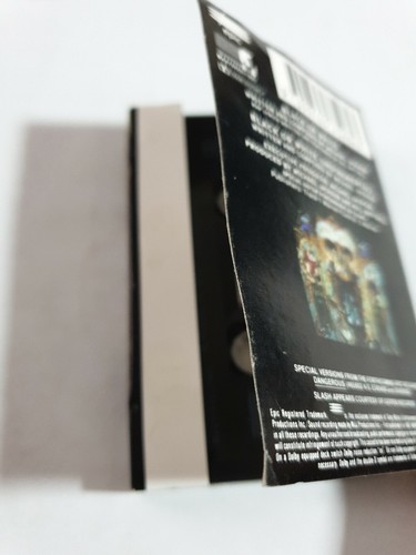 MICHAEL JACKSON - 'Black Or White' Cassette Tape Single 1991 GEFFEN RECORDS - Picture 2 of 5