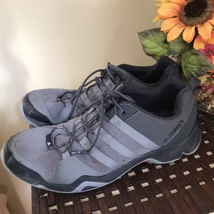 adidas terrex ax2r cm7728