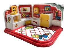 Hello Kitty fashionable red kitchen 1984 japan vintage rare Sanrio Playset HTF
