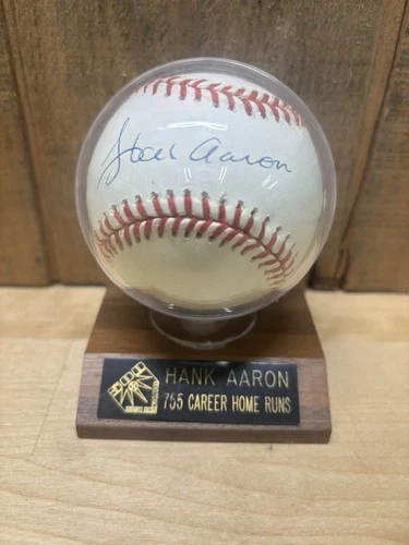 Hank Aaron Signed Baseball w/ COA The Score Board Inc 755 Career HR Display Case