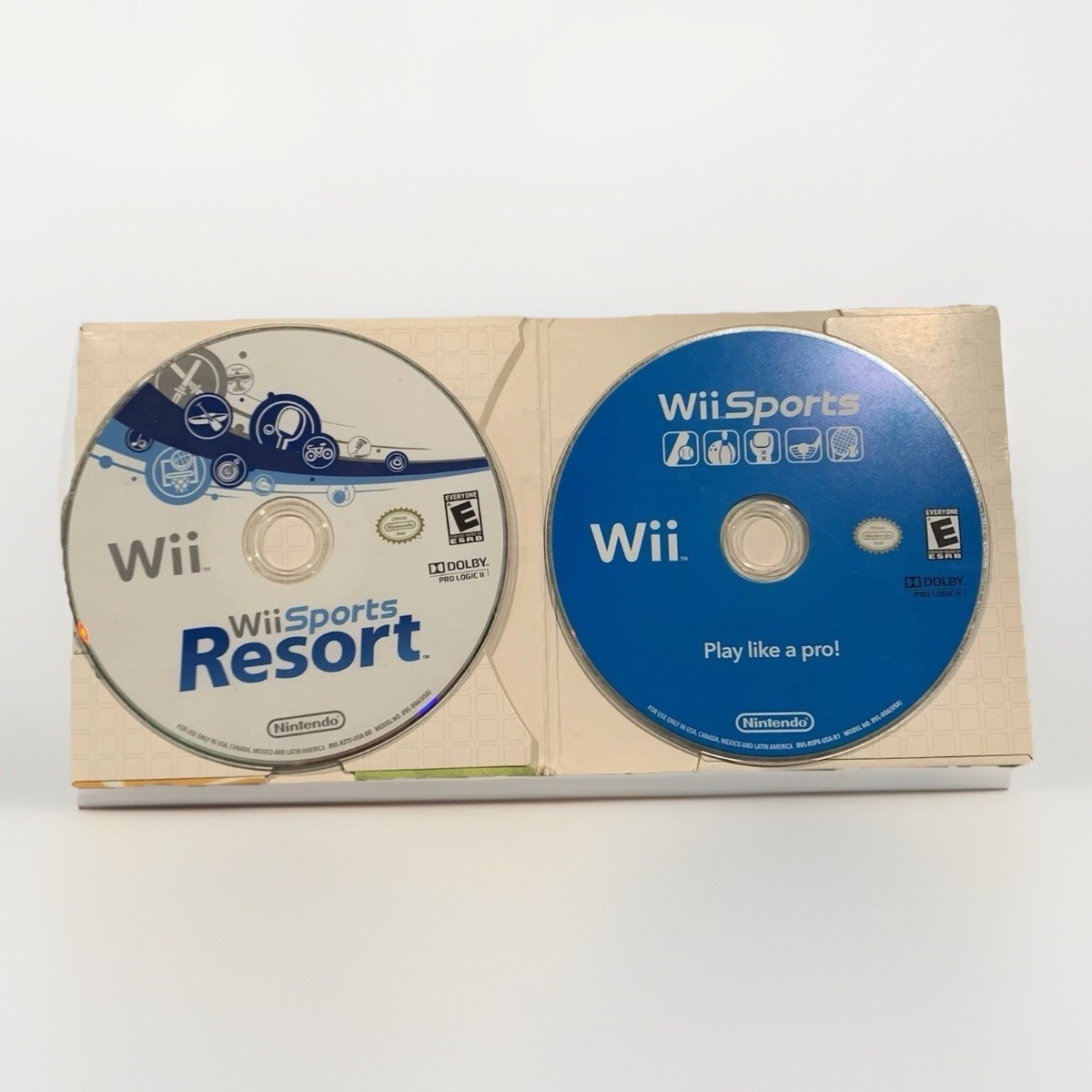Wii Sports & Wii Sports Resort - 2 in 1 Combo - Tested Working No