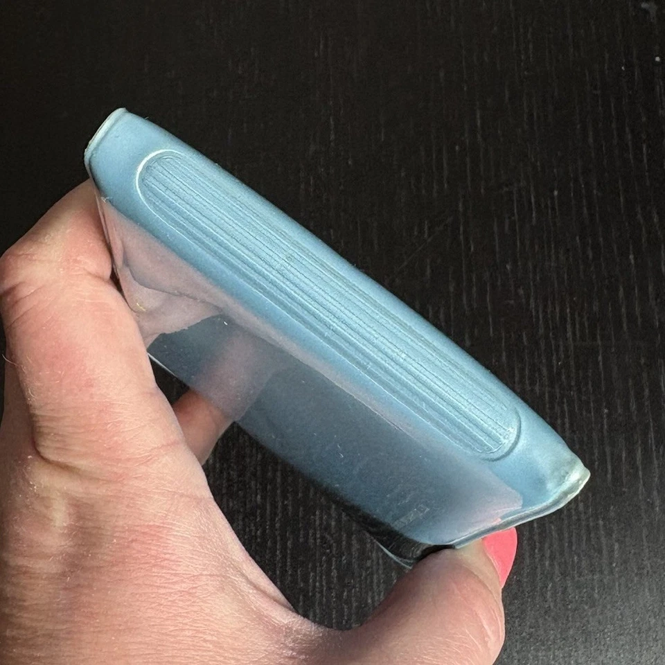 *DEFECTUOSO, LEER* Cartera Plegable de Plástico Azul HELLO KITTY Sanrio 1999 De Colección Foto 4 de 4