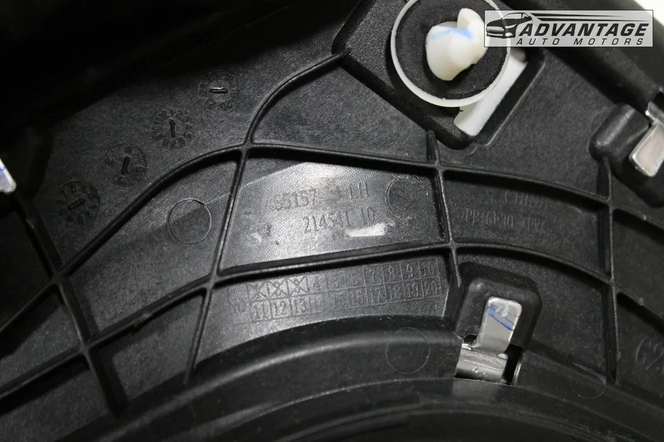 2019-2024 BMW 330I XDRIVE G20 REAR LEFT QUARTER C PILLAR APPLIQUE MOLDING OEM - Image 4 of 4