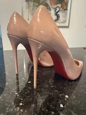 Christian Louboutin So Kate Heel - Nude 42 New Without Box Patent Leather