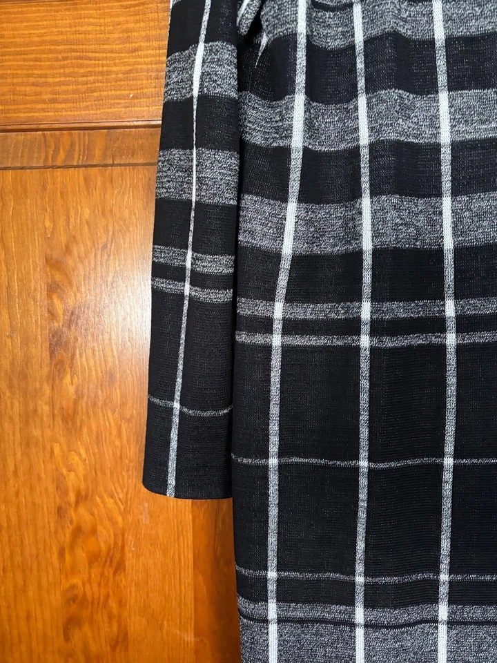 Gabardina tejida Misook longitud midi frente abierto palangre a cuadros negro/gris con M Foto 3 de 4