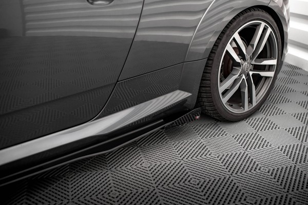 Cup Side Flaps FüR Audi TT S / S-Line 8S Schwarz Hochglanz Schweller Ansatz-image