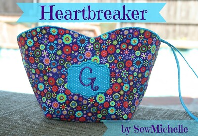Heartbreaker Wristlet Makeup Bag Sew Michelle USB Stick Embroidery Designs