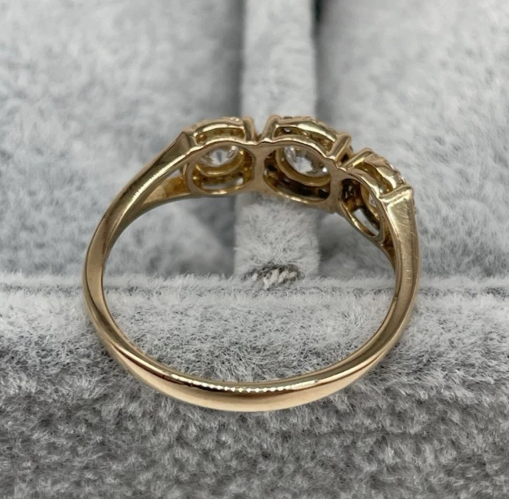 ANELLO FEMMINILE ORO GIALLO 18KT CARATI NUOVO TRILOGY LUXURY MISURA 13 E MEZZO - Immagine 4 di 4