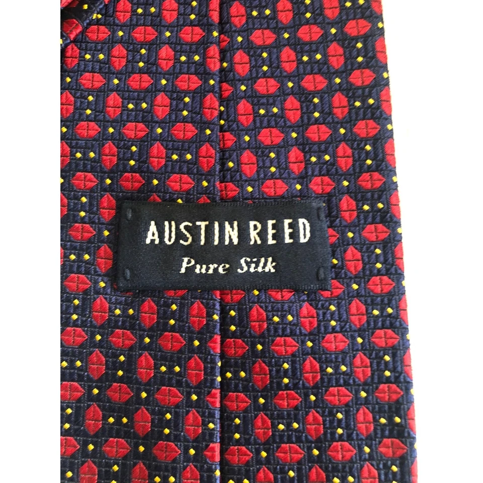 Austin Reed Silk Tie Kiss Lips Made in England Blue Red Geometric EUC - Image 2 of 4