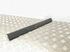 MERCEDES-BENZ C W204 Schwellerzierleiste vorne rechts A2046860036 2.20 37206422 MERCEDES-BENZ C W204 Schwellerzierleiste vorne rechts A2046860036 2.20 37206422